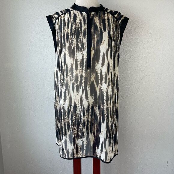 A.N.A. Sleeveless Sheer Leopard Print Top Size 1X EUC - Picture 1 of 7